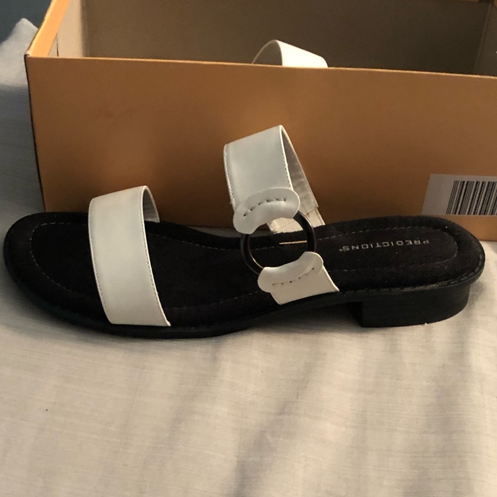 Black and white sandal